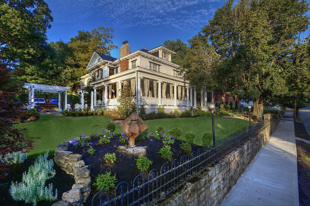 Bluefield Inn, A Select Registry Propery Exterior foto